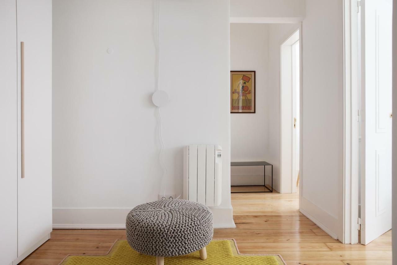 Renovated Charming Apartment With Terrace In Lapa Lisboa Extérieur photo
